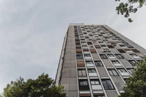 A társasházak és a közös képviselő szerepe