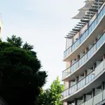 Amikor a lakóközösség adóalannyá válik: Átfogó útmutató a társasházak adózásához